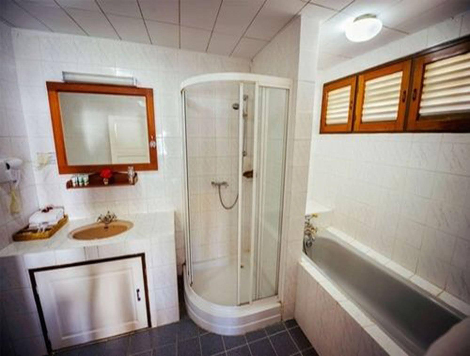 Pine Hill Resort Кало Экстерьер фото